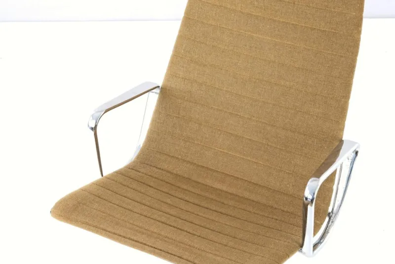 Pamono Model 682 Swivel Armchair by Charles & Ray Eames for Herman Miller, 1958> Office Chairs