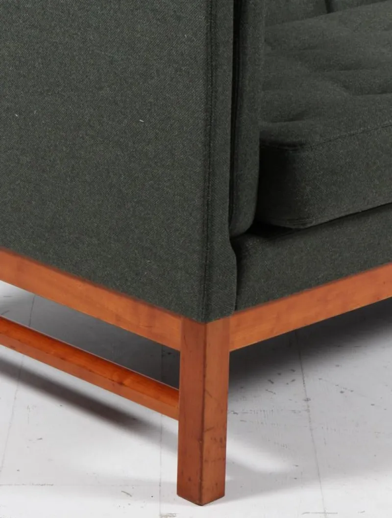 Pamono Model EJ315 2-Seater Sofa in Wool, Cherrywood and Leather by Erik Jørgensen, 2000s> Couches & Sofas