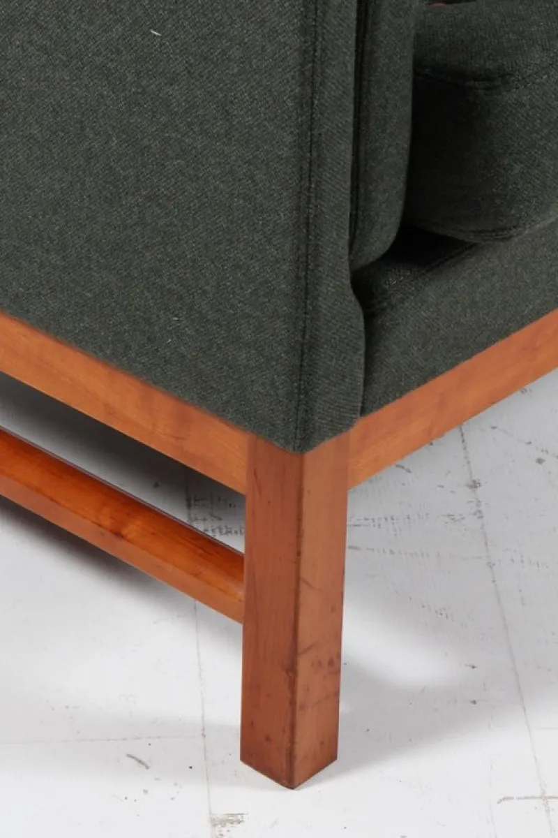 Pamono Model EJ315 2-Seater Sofa in Wool, Cherrywood and Leather by Erik Jørgensen, 2000s> Couches & Sofas