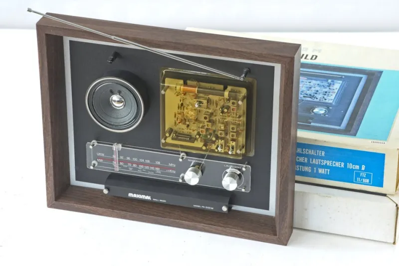 Sale Pamono Model Maximal Pr 200 M Wall Radio, Taiwan, 1980s