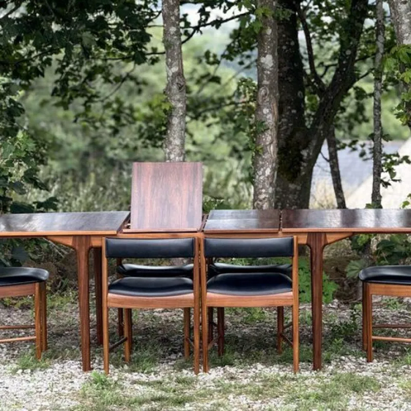 Pamono Model T3 Extending Dining Table in Walnut by Tom Robertson for McIntosh, 1970s> Dining Tables & Sets