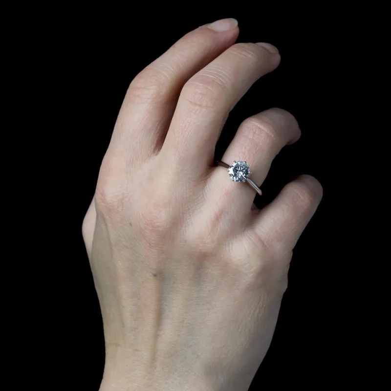 Pamono Modern 1.21 Carat e.vs1 Diamond 18 Karat White Gold Solitaire Ring> Rings