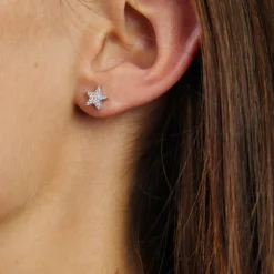 Sale Pamono Modern 18 Karat White Gold and Diamond Star Stud Earrings, Set of 2