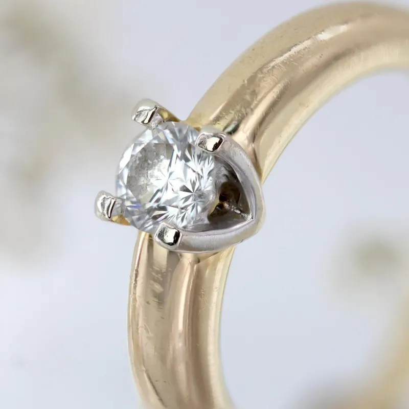 Online Pamono Modern Second-Hand Diamond 18 Karat Yellow Gold Solitaire Ring