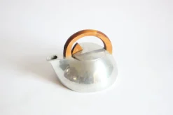 New Pamono Modern Streamline K3 Kettle by Jean Picquot for Burrage and Boyd Ltd, 1940s