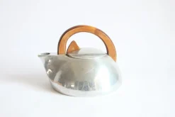 New Pamono Modern Streamline K3 Kettle by Jean Picquot for Burrage and Boyd Ltd, 1940s