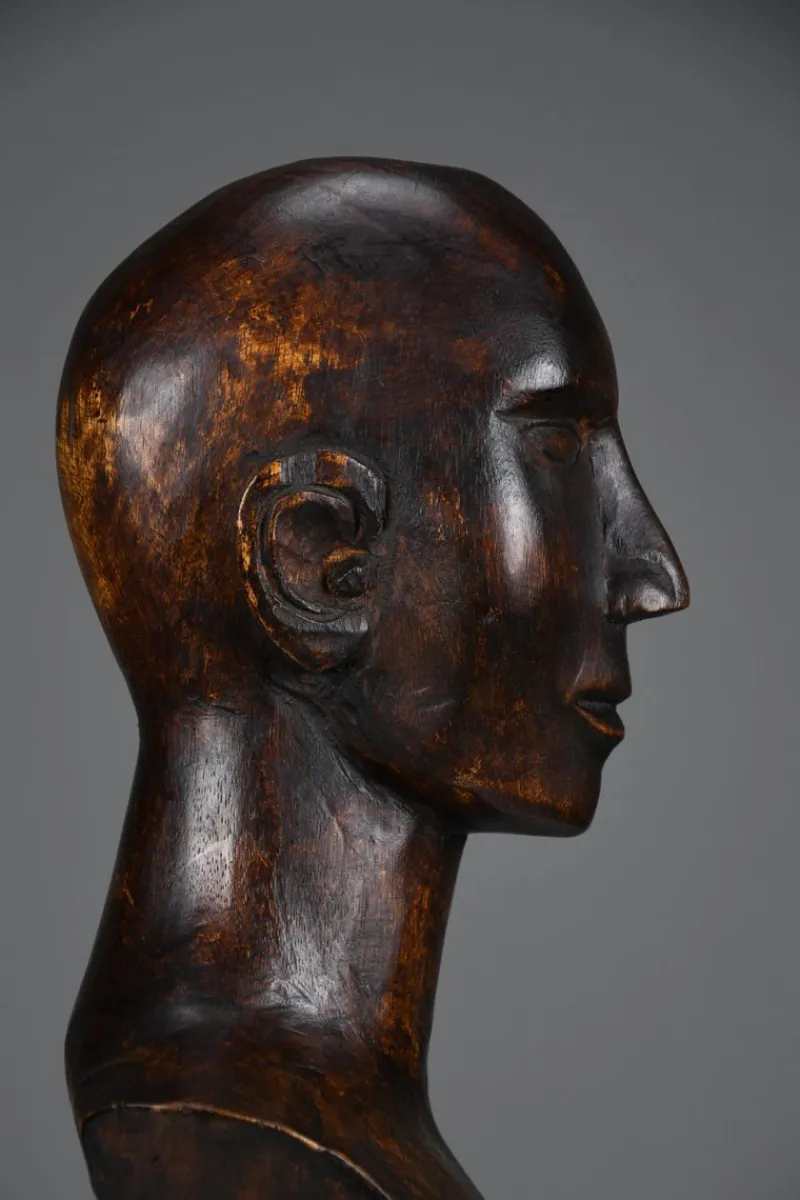 Pamono Modernist Carved Bust, Mid-20th Century, Wood> Sculpture