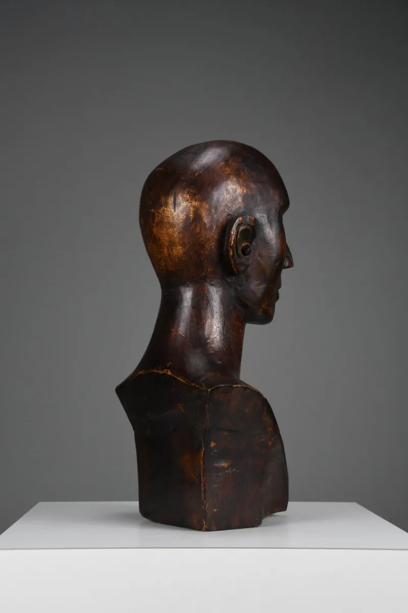 Pamono Modernist Carved Bust, Mid-20th Century, Wood> Sculpture