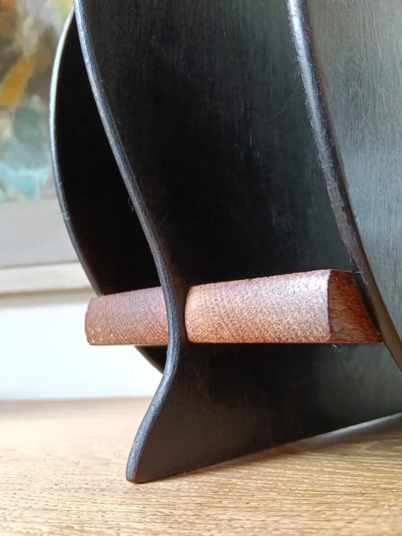 Sale Pamono Modernist Magazine Rack, 1920s