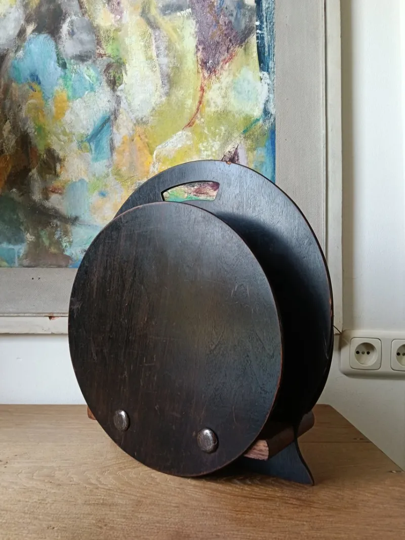 Sale Pamono Modernist Magazine Rack, 1920s