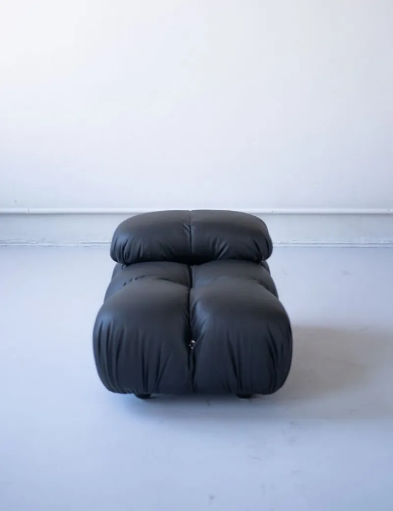 Pamono Modular Cameleonda Sofa in Black Leather by Mario Bellini for B&B Italia, 1970s, Set of 8> Living Room Sets