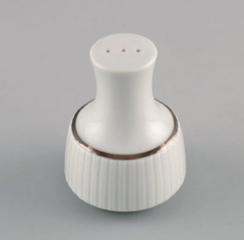 Pamono Modulation Salt Shaker & Dish in Porcelain by Tapio Wirkkala for Rosenthal, Set of 2> Salt & Pepper Shakers