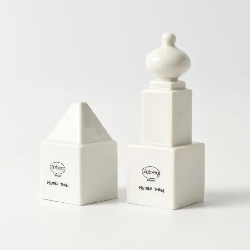 Pamono Monumenti Salt and Pepper Shakers by Matteo Thun for Arzberg, 1980s, Set of 2> Salt & Pepper Shakers