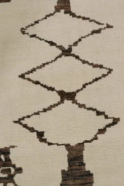 Pamono Moroccan Style Rug with Geometric Patterns from R&K Principal Jahanshah Nazmiyal><noscript><img width=