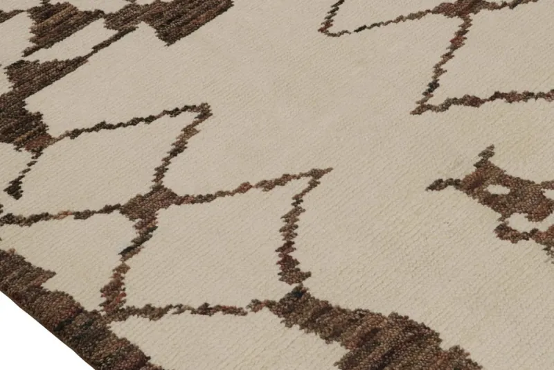 Outlet Pamono Moroccan Style Rug with Geometric Patterns from R&K Principal Jahanshah Nazmiyal