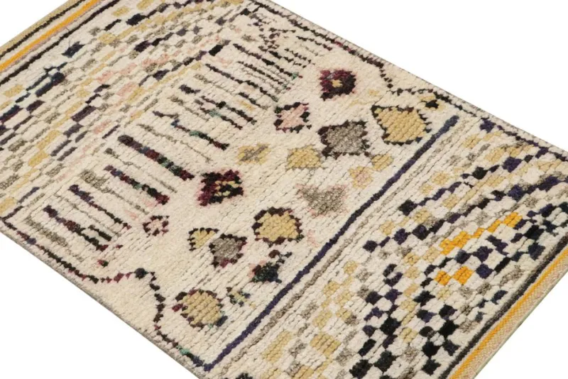 Pamono Moroccan Style Scatter Rug from R&K Principal Jahanshah Nazmiyal