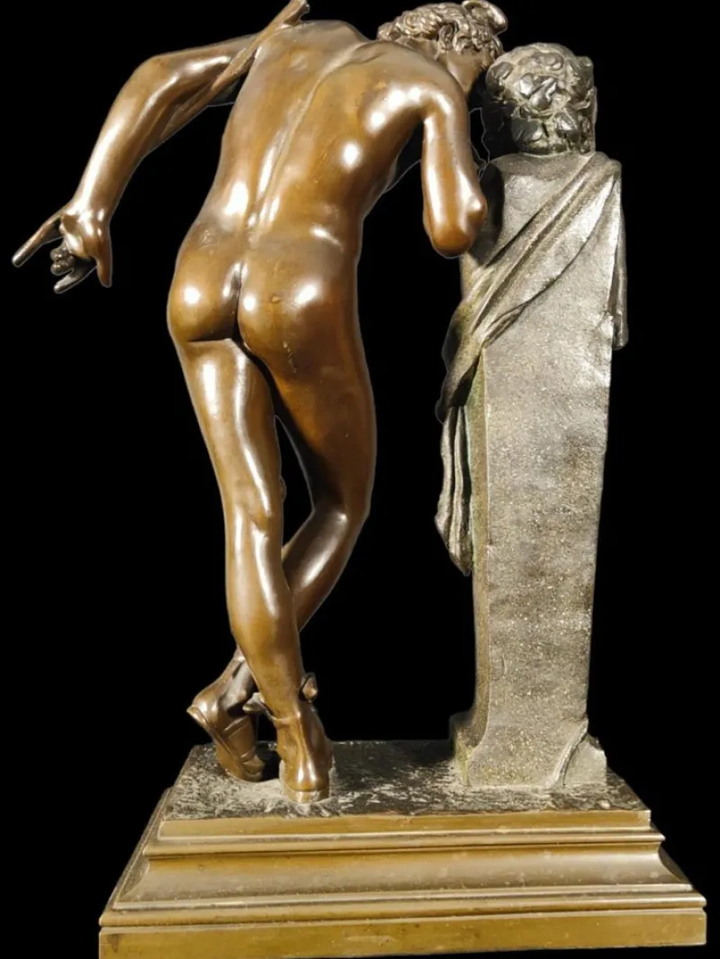 Clearance Pamono Moulin, Figurative Sculpture, 19th Century, Bronze
