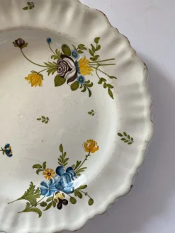 Outlet Pamono Moustiers Plate in Earthenware, 1700s