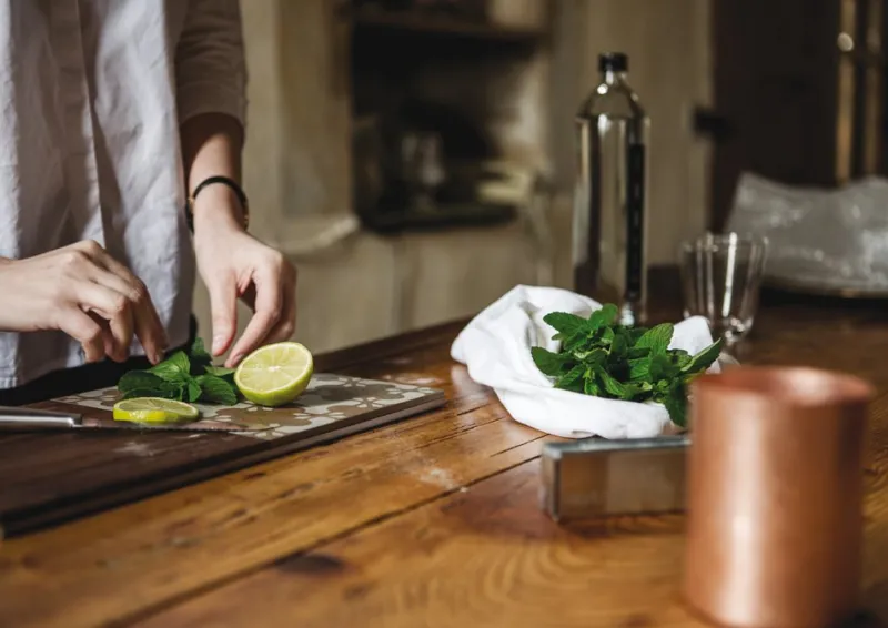Pamono Mule Copper Mug by Lara Caffi for KnIndustrie, Set of 6> Tabletop|Dinnerware Accessories