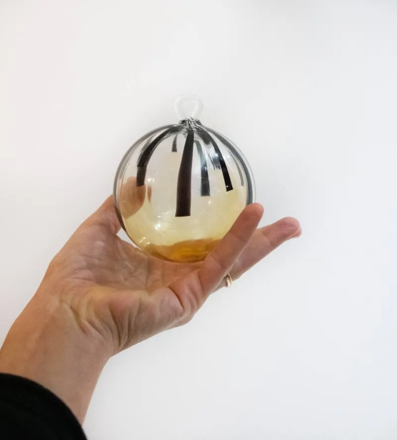 Pamono Murano Christmas Baubles by Mariana Iskra for Ribes Studio, Set of 6> Decorative Objects