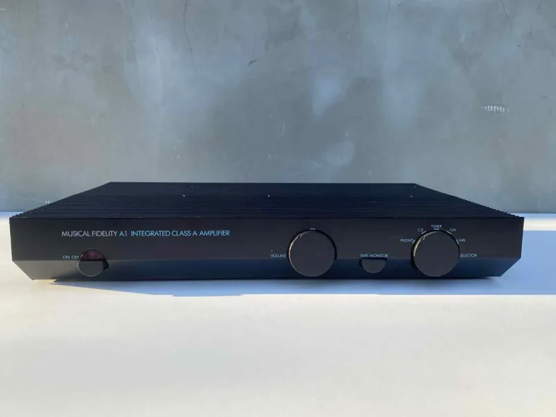 Pamono Musical Fidelity A1 Integrated Class a Amplifier, 1985> Electronics