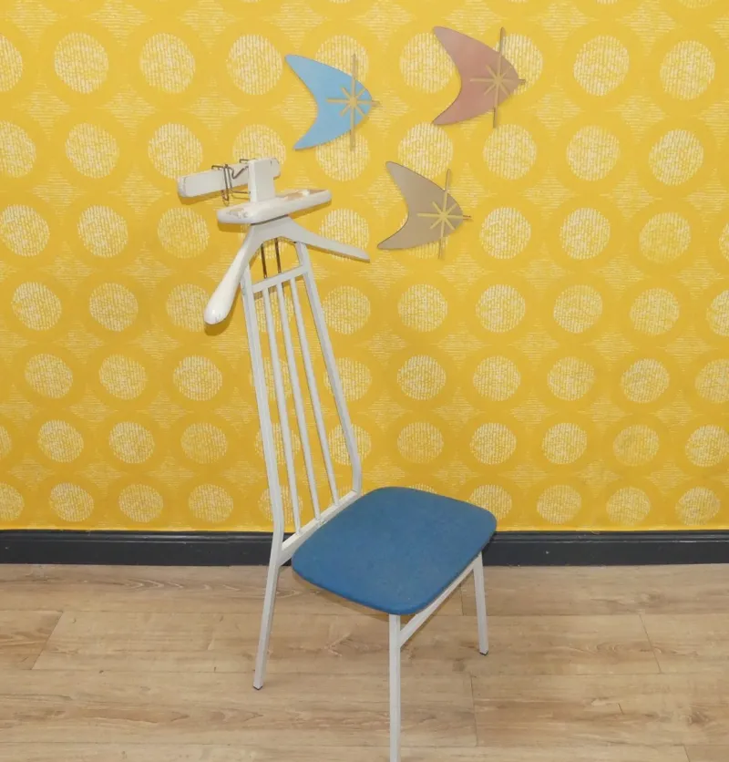 Pamono Mute Valet 1960s Wardrobe Clothes Rack with Seat Clothes Chair Clothes Fan Dressing Chair> Racks, Hooks & Valets
