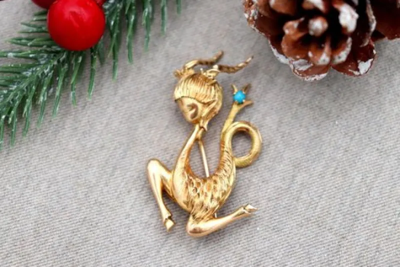 New Pamono Mythical Figure Shaped Gold Brooch