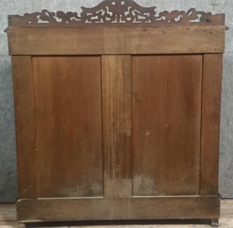 Clearance Pamono Napoleon III Curved Display Case in Mahogany, 1850s