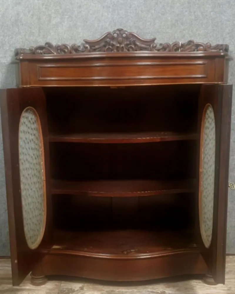 Clearance Pamono Napoleon III Curved Display Case in Mahogany, 1850s