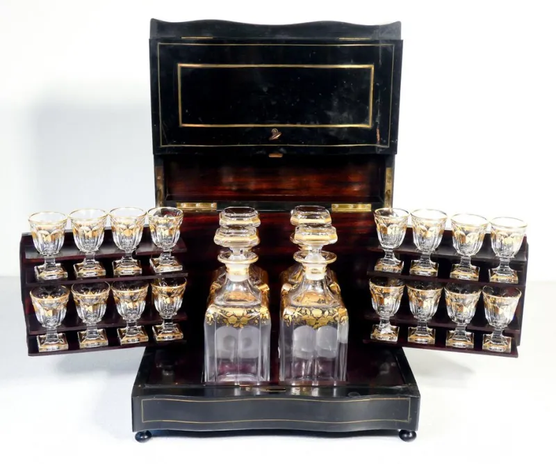 Pamono Napoleon III Liquor Cellar in Baccarat Glass, Set of 20> Bottles, Carafes & Jugs