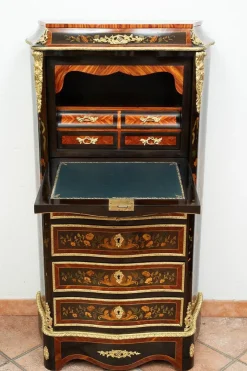 Sale Pamono Napoleon III Secretaire in Exotic Fine Woods with Gilt Bronze Applications, France, 19th Century