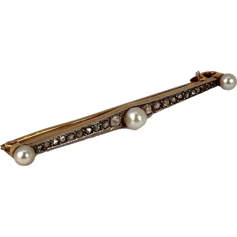 Best Pamono Natural White Pearl and Diamond 18k Yellow Gold Bar Brooch, 1890s