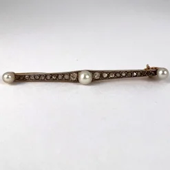 Best Pamono Natural White Pearl and Diamond 18k Yellow Gold Bar Brooch, 1890s