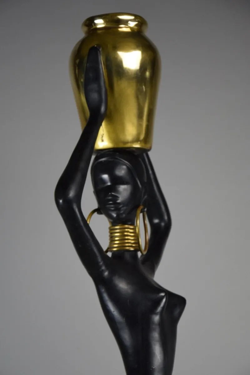 Pamono Ndebele Artist, Mid Century Modern Female Sculpture, 1970s, Brass & Copper> Mid-Century