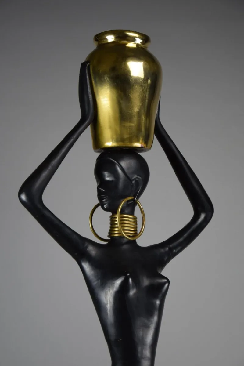Pamono Ndebele Artist, Mid Century Modern Female Sculpture, 1970s, Brass & Copper> Mid-Century