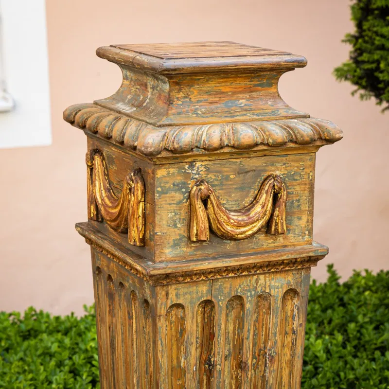 Pamono Neoclassical Style Pedestals, 20th Century, Set of 2> Pedestals And Columns