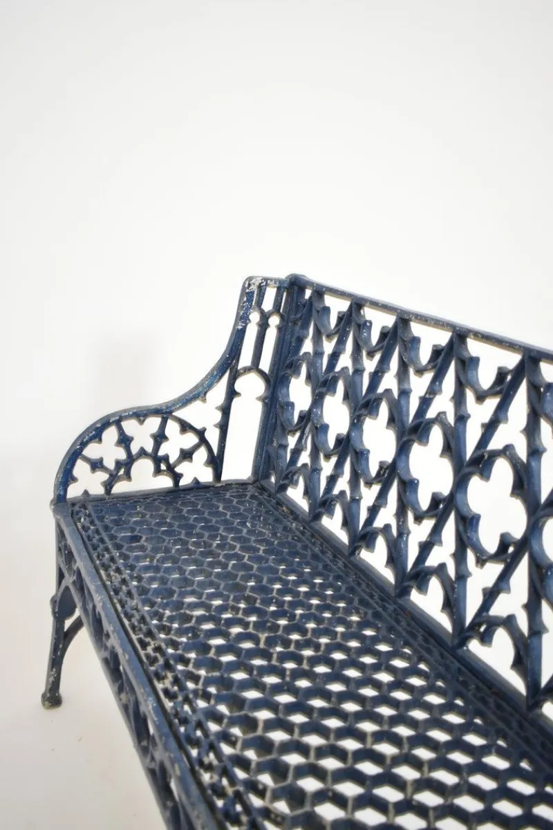 Pamono Neo-Gothic Cast Iron Bench, 19th Century> Garden Seating