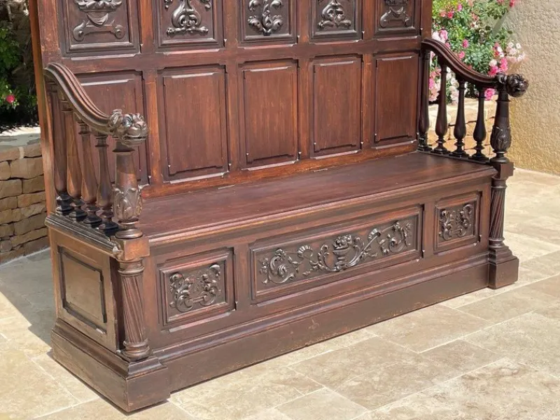 Pamono Neo-Gothic Castle Safe Bench
