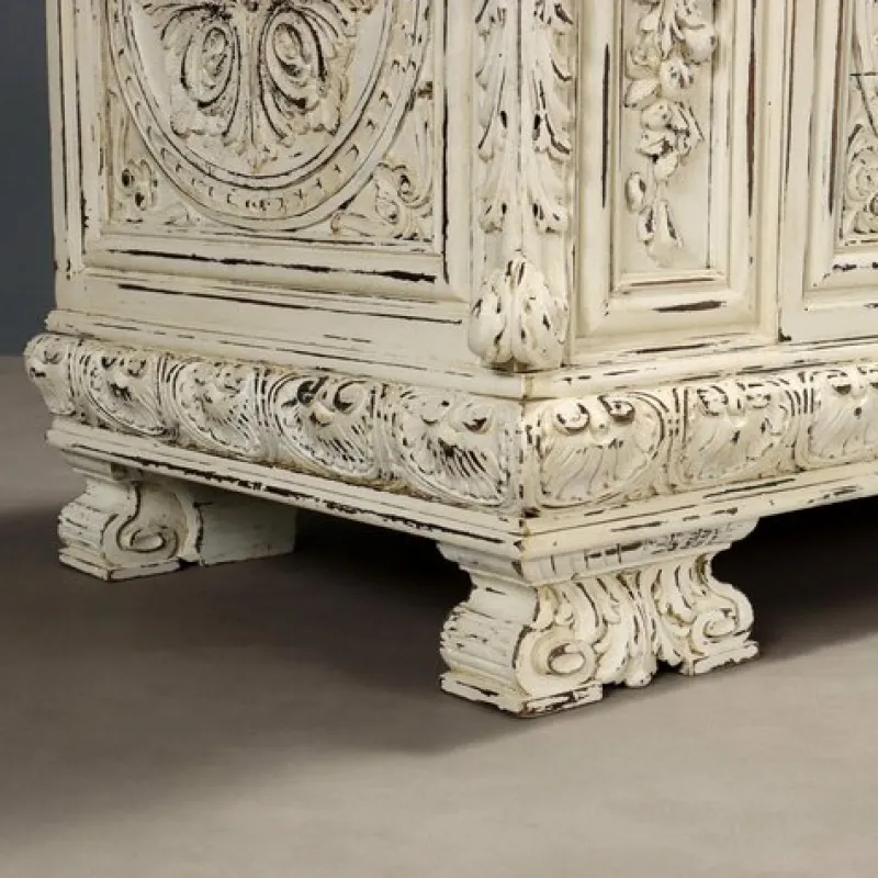 Pamono Neo-Renaissance Chest in Wood
