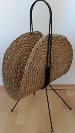 Hot Pamono Newspaper Stand in Metal and Raffia, 1970s