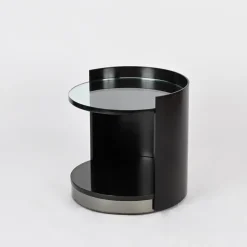 Hot Pamono Nightstand or Side Table in Lacquered Wood and Crystal by G. Moscatelli, Italy, 1970s