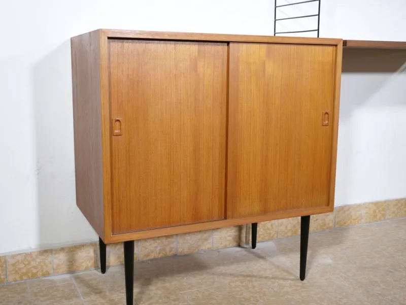 Pamono Nisse String Wall Shelf with Sideboard Made of Nut Wood by Kajsa & Nils Strinning, 1960 from String, Set of 8> Shelves & Wall Units