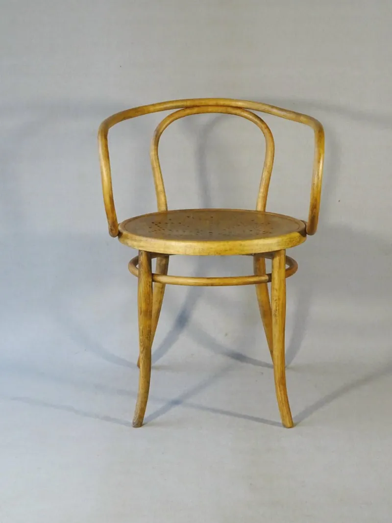 Pamono No. 209 B9 Armchair with Star-Shaped Seat from Thonet, 1905> Office Chairs