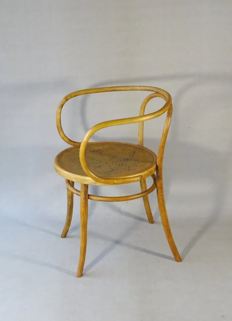 Pamono No. 209 B9 Armchair with Star-Shaped Seat from Thonet, 1905> Office Chairs
