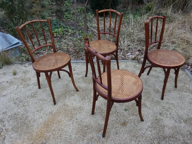 Clearance Pamono No. 66 Bistro Dining Chairs from Thonet, Vienna, Austria, 1910s, Set of 4