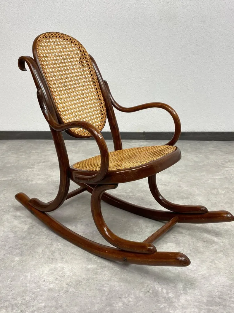 Clearance Pamono No. 2 Children's Rocking Chair attributed to Thonet, 1920s