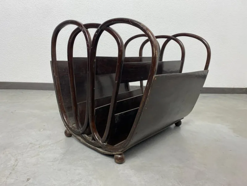 Best Pamono No. 1069 Magazine Holder attributed to Koloman Moser for J&J Kohn, 1890s