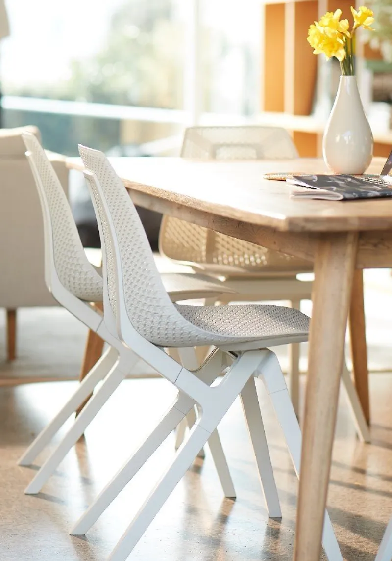 New Pamono Noho Move™ Chair by Formway