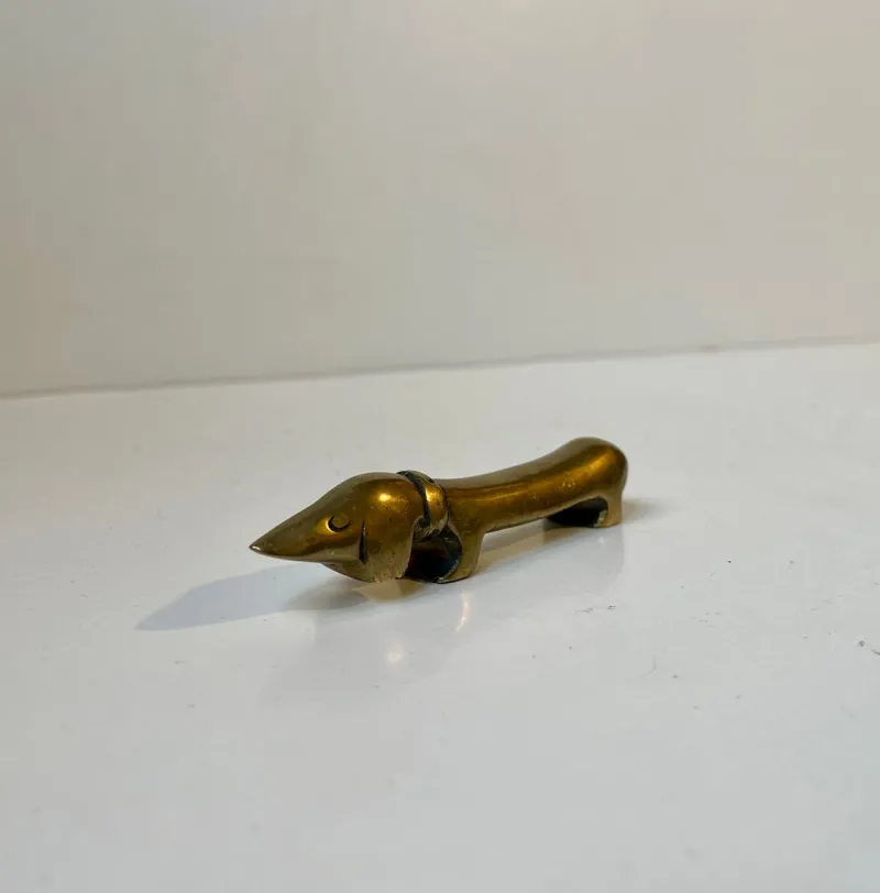 Pamono Noodle Dachshund Bottle Opener in Brass from Bosse, 1950s> Cutlery & Serving Utensils