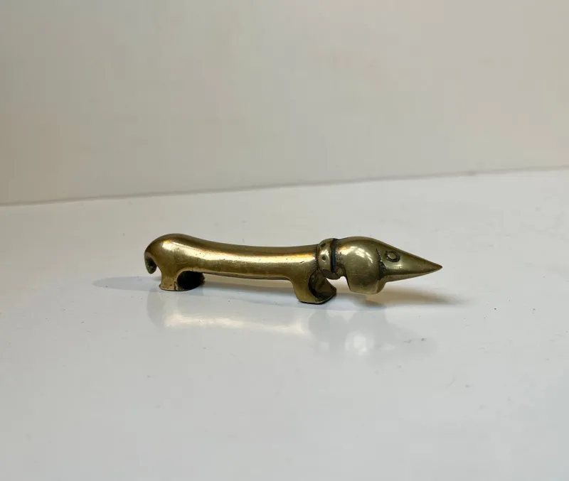 Pamono Noodle Dachshund Bottle Opener in Brass from Bosse, 1950s> Cutlery & Serving Utensils